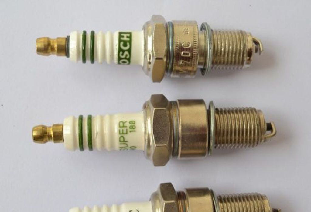 Genius Way How to Check Spark Plugs Without Removing Them