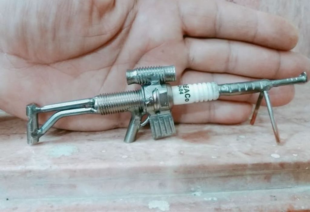 The Real Reason Why Do Spark Plugs Break Glass