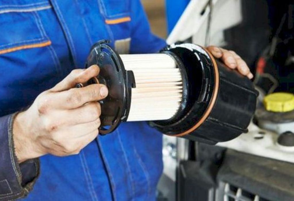 Confused? Find Where is Fuel Filter on Lawn Mower