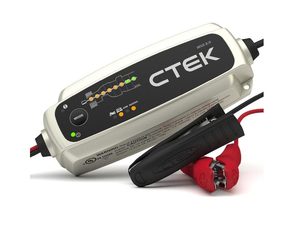 Battery Tender Junior 12V 750mA Battery Charger and Maintainer - Best for Long-Term Maintenance